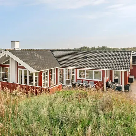 Iacobus - 400m From The Sea By Interhome *
