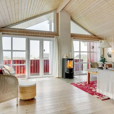 Iacobus - 400m From The Sea By Interhome